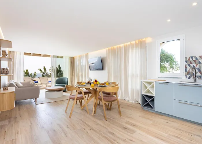 Victoria * Callao Salvaje